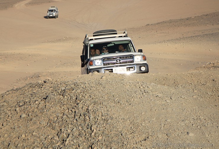 Džipu izbrauciens tuksnesī pie Hurgadas. Vairāk informācijas par ceļojumiem uz Ēģipti pie tūroperatora GoAdventure 109063