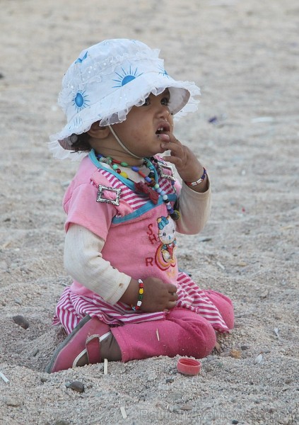 Travelnews.lv ciemojas pie beduīniem. Vairāk informācijas par ceļojumiem uz Ēģipti - www.GoAdventure.lv 109535