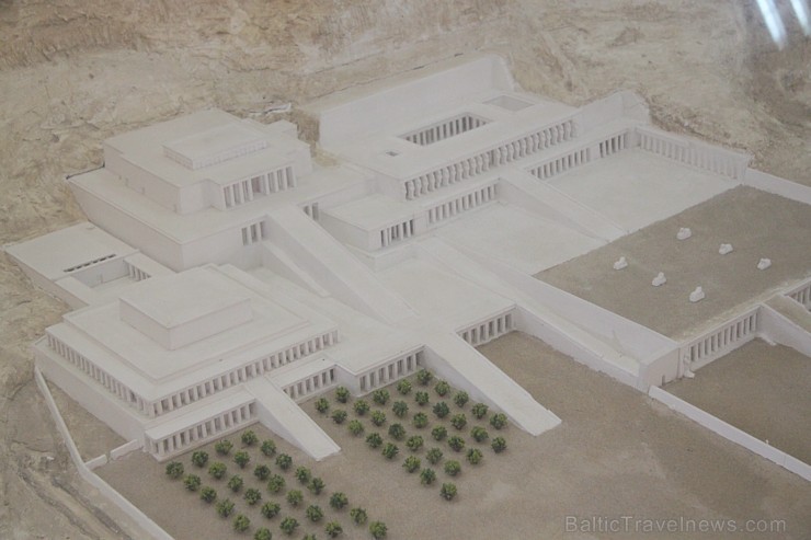 Travelnews.lv apmeklē valdnieces Hatšepsutas templi Luksorā. Vairāk informācijas par ceļojumiem uz Ēģipti - www.GoAdventure.lv 109685