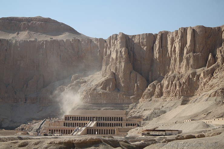 Travelnews.lv apmeklē valdnieces Hatšepsutas templi Luksorā. Vairāk informācijas par ceļojumiem uz Ēģipti - www.GoAdventure.lv 109687