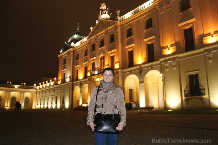 Travelnews.lv novembra nogalē apmeklē grezno Braņicka pili Polijas lielākajā ziemeļaustrumu pilsētā Bjalistokā 109900