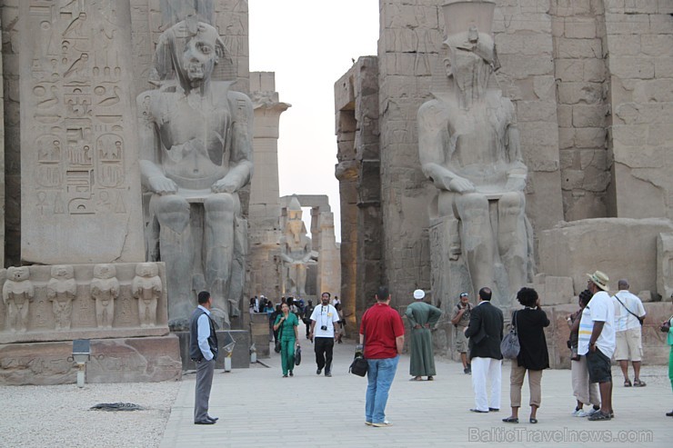 Travelnews.lv apmeklē Karnakas templi Luksorā. Vairāk informācijas par ceļojumiem uz Ēģipti - www.goadventure.lv 109959