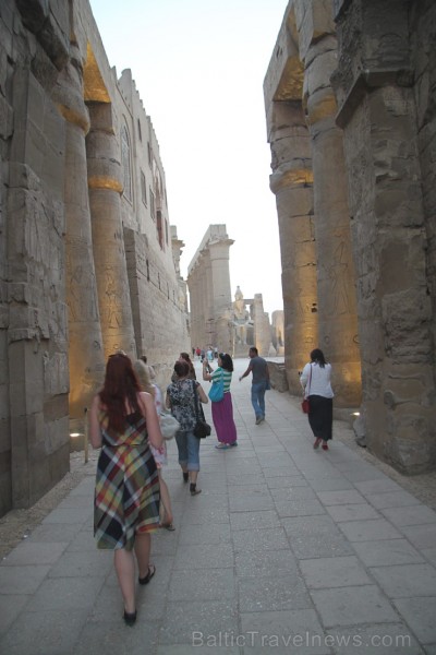 Travelnews.lv apmeklē Karnakas templi Luksorā. Vairāk informācijas par ceļojumiem uz Ēģipti - www.goadventure.lv 109965