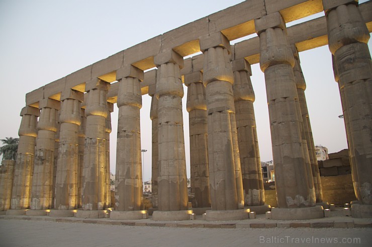 Travelnews.lv apmeklē Karnakas templi Luksorā. Vairāk informācijas par ceļojumiem uz Ēģipti - www.goadventure.lv 109973