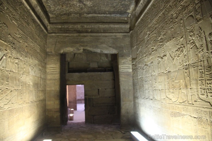 Travelnews.lv apmeklē Karnakas templi Luksorā. Vairāk informācijas par ceļojumiem uz Ēģipti - www.goadventure.lv 109978