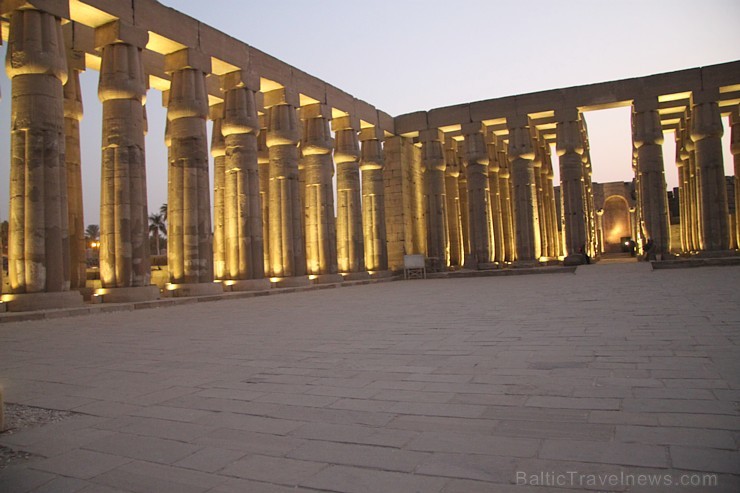 Travelnews.lv apmeklē Karnakas templi Luksorā. Vairāk informācijas par ceļojumiem uz Ēģipti - www.goadventure.lv 109987