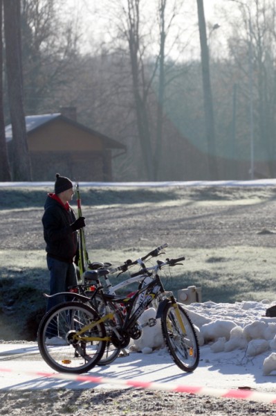 30.11.2013 Siguldā tika atklāta Austrumeiropā pirmā saldētā distanču slēpošanas trase, kas ļauj uzsākt distanču slēpošanas sezonu vēl pirms dabīgā sni 110291