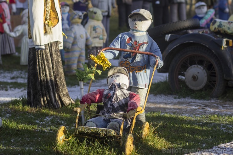 Sabiles leļļu ieleja priecē gan mazus, gan lielus 110468