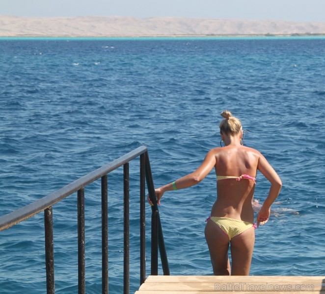 Travelnews.lv dzīvo un iepazīst Hurgadas viesnīcu «SunrisE Holidays Resort». Vairāk informācijas par ceļojumiem uz Ēģipti - www.goadventure.lv 110652