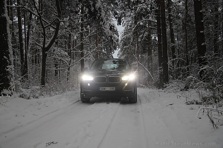 Travelnews.lv dodas dienas ceļojumā ar jauno BMW X5 3.0d 110910