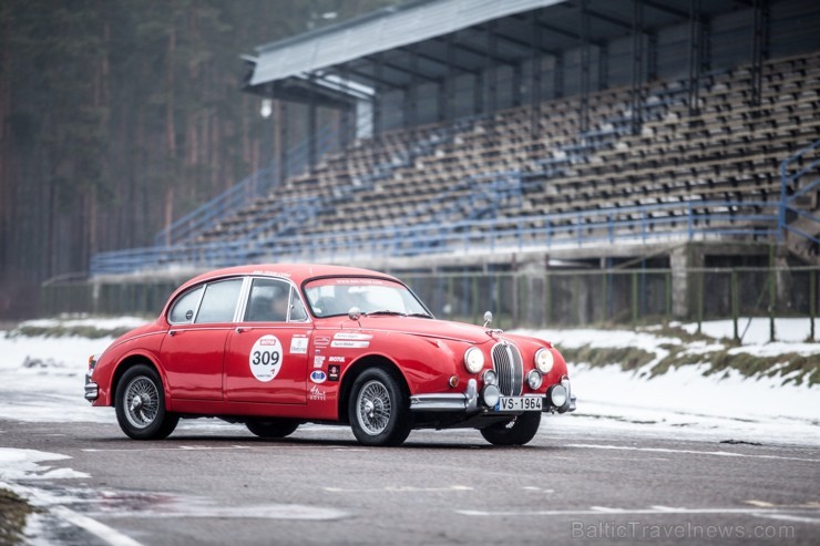 15.12.2013 sacīkšu trases Biķernieki administrācijas ēkā notika Russo Baltic Racing Team komandas prezentācija vēsturiskajam rallijam Monte Carlo Hist 111142