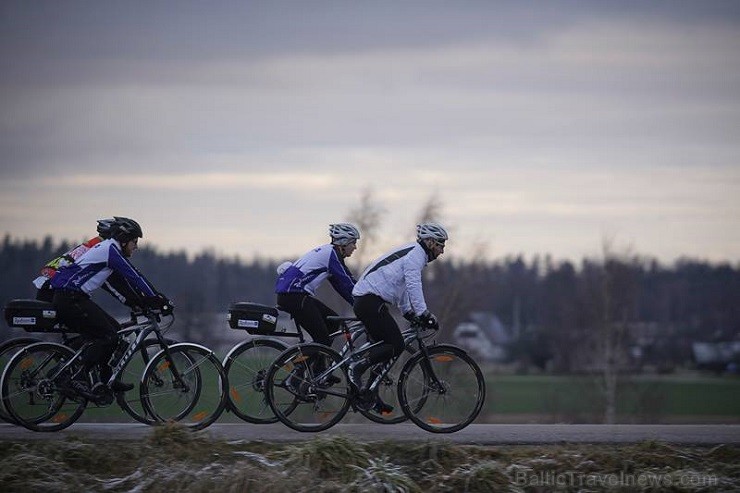 12.01.2014 Radisson Blu komanda devās neliela testa braucienā Rīga - Saulkrasti - Ragana - Sigulda - Rīga (aptuveni 130 km) 112337