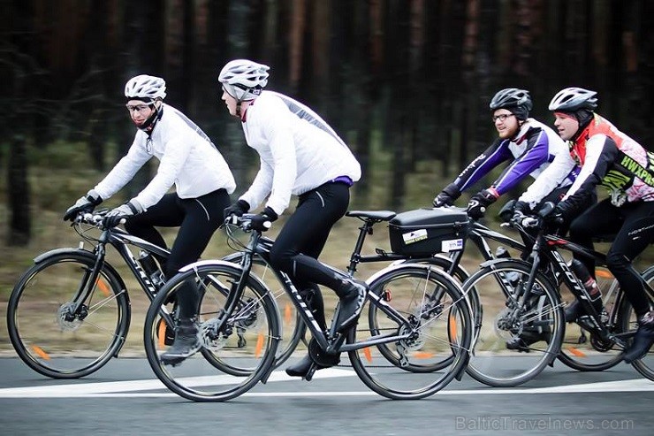 12.01.2014 Radisson Blu komanda devās neliela testa braucienā Rīga - Saulkrasti - Ragana - Sigulda - Rīga (aptuveni 130 km) 112357