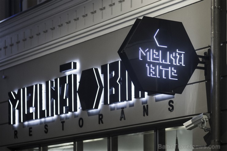 Restorānā Melnā Bite (www.melnabite.lv) noskaidroti uzvarētāji viena lata torņa celšanā 112476