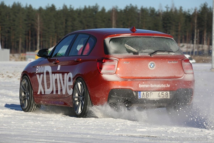 21.01.2014 sporta kompleksā 333 aizvadīta BMW xDrive diena 112909