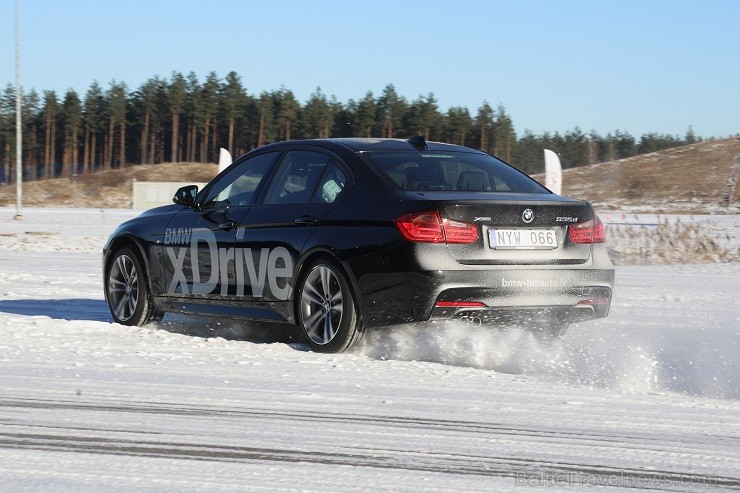 21.01.2014 sporta kompleksā 333 aizvadīta BMW xDrive diena 112910