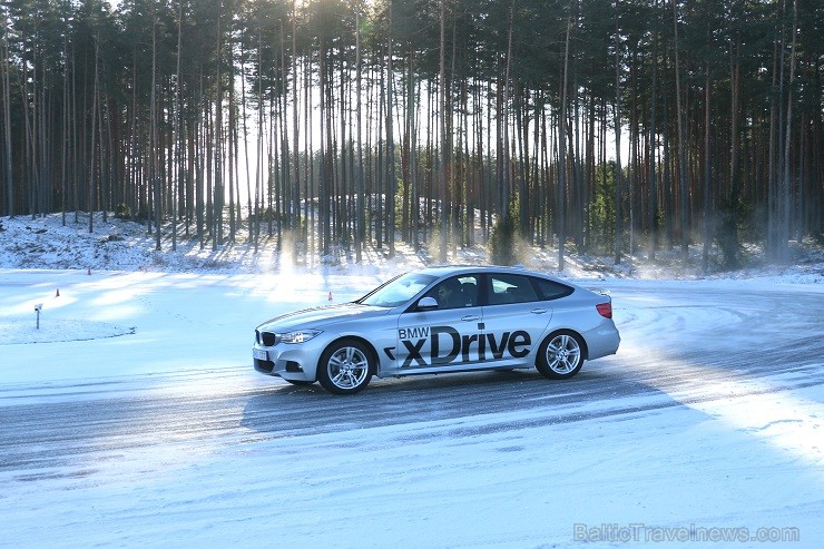 21.01.2014 sporta kompleksā 333 aizvadīta BMW xDrive diena 112921