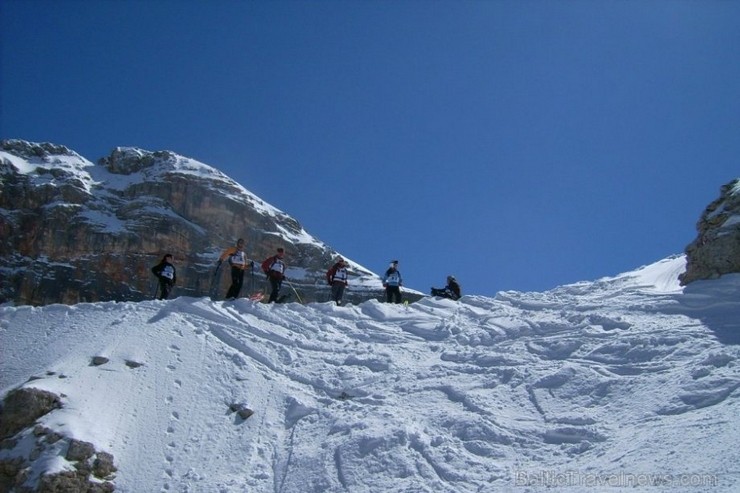 Val di Fassa kūrorts ietver vairākus mazus kūrortciematiņus - Kampitello, Kanaceja, Macina, Moena, Poca, Vigo un Soraga. 113141