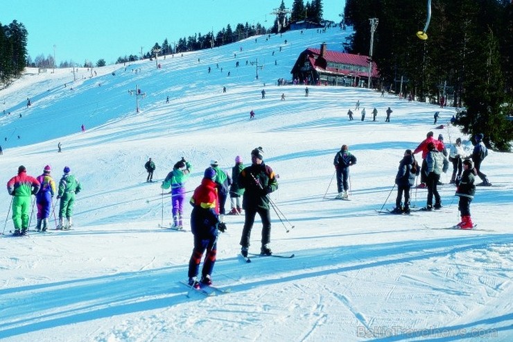 Plejsy atpūtas un slēpošanas kūrorts atrodas Slovākijā, olovske Vrchy kalnu masīvā apmēram 1000 m augstumā.Tas piedāvā 14 trases gan iesācējiem, gan p 113203