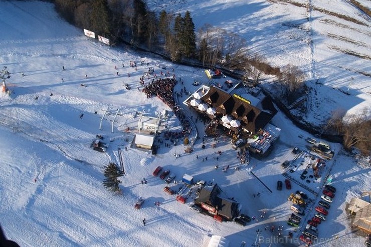 Bialka Tatrzanska kūrorts apvieno trīs slēpošanas centrus - Kotelnica, Kaniowka un Bania. Centri ir apvienojušies un piedāvā iegādāties apvienoto ieej 113283