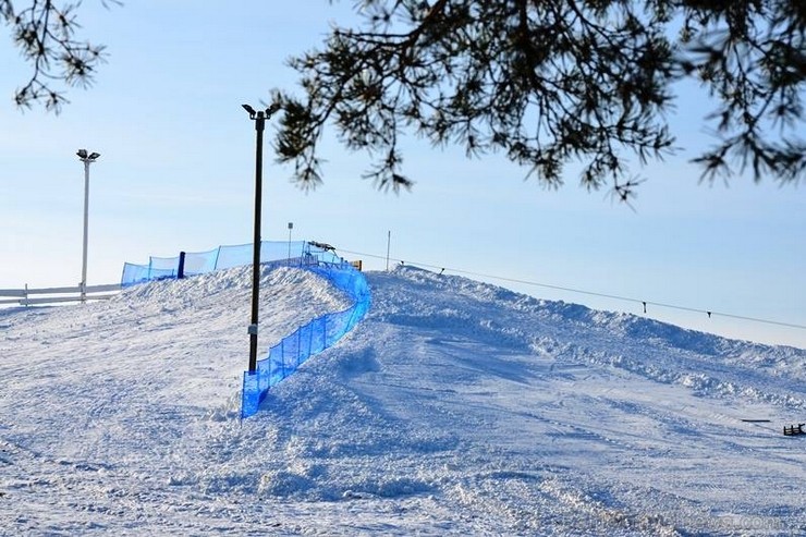 Jēkabpilī darbu ir uzsācis Jēkabpils sporta centra slēpošanas kalns 