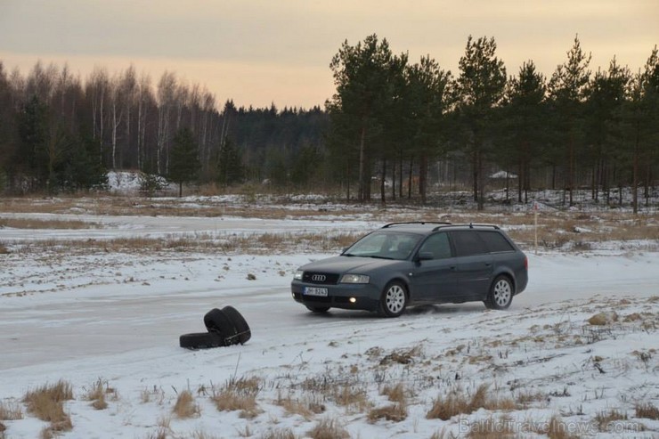 Lūsis 2014 sacensību pirmais posms tika aizvadīts 1. februārī Jēkabpilī, pie Radžu ūdenskrātuves. 113944