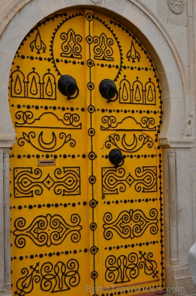 Vecpilsētas durvis. Vairāk informācijas www.remirotravel.lv 115171
