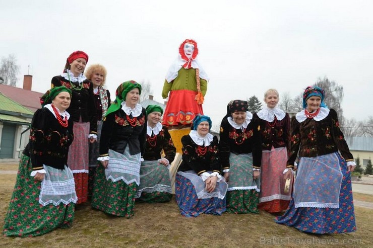 Jēkabpilī 1.martā Vecpilsētas laukumā notikusi Ziemas pavadīšana un Pavasara sagaidīšana jeb Masļeņicas svinēšana, ko ik gadu organizē Jēkabpils kriev 115632