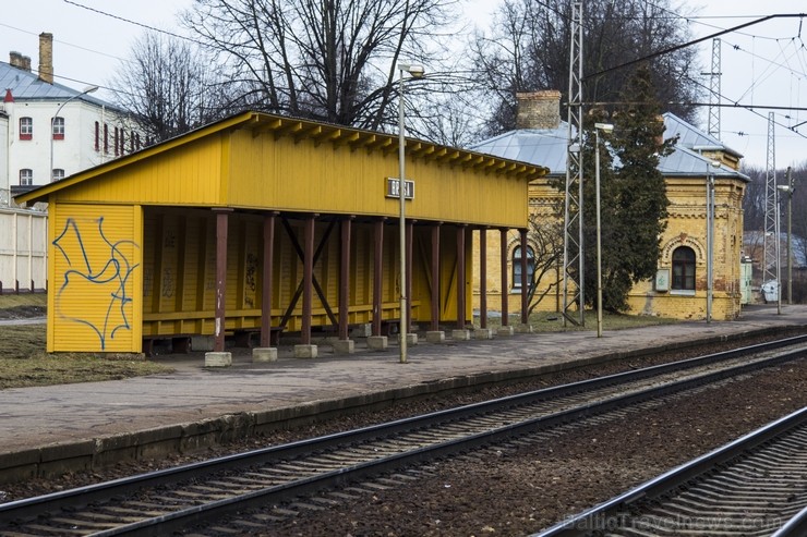 Līdz mūsdienām ir saglabājusies 19.gs beigās/20.gs. sākumā celtā dzelzceļa stacijas ēka, kuru pasažieru vajadzībām mūsdienās gan neizmanto 118005