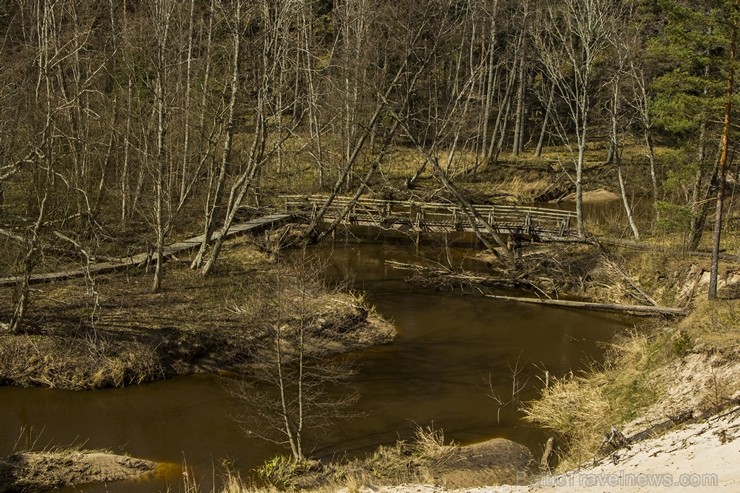 Pūrciema Baltās kāpas apkārtne saista gan ar savu pirmatnējo dabu, gan savu vēsturi 119305