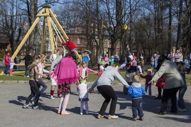 Lieldienu svinības Limbažos vieno lielus un mazus 119345