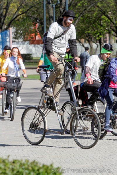 Veloentuziasti 24.03.2014 atklāja «Rīgas velo» nedēļu un kampaņu «Cieņa darbojas!» 119401