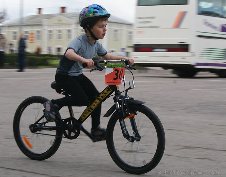 11. maijā Smiltenē norisinājās SEB MTB maratona 2. posms, kurā tika pārstāvēti arī paši mazākie dalībnieki 121065