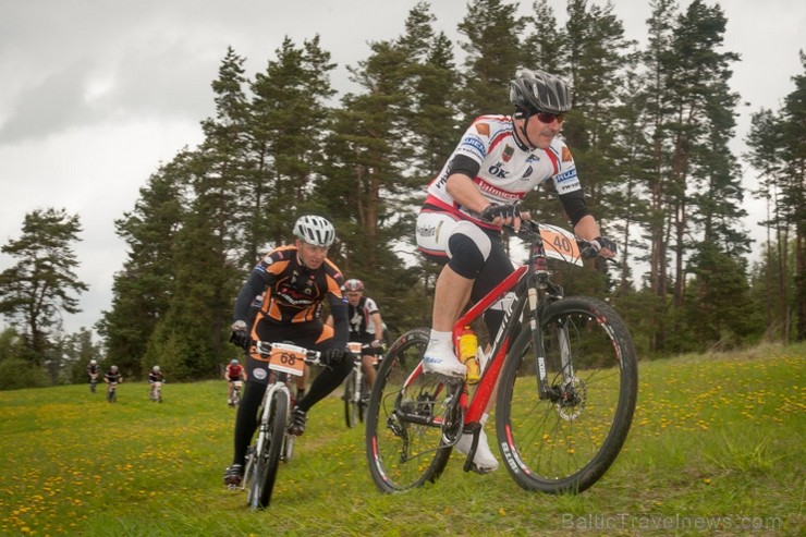 11. maijā Smiltenē norisinājās SEB MTB maratona 2. posms. Nākamais posms paredzēts 15. junijā Vietalvā. Piesakies www.velo.lv 121128