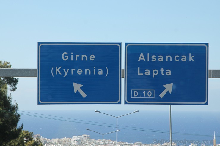 Kirenijas pilsētas nosaukums - angļu valodā Kyrenia un turku valodā Girne 121256