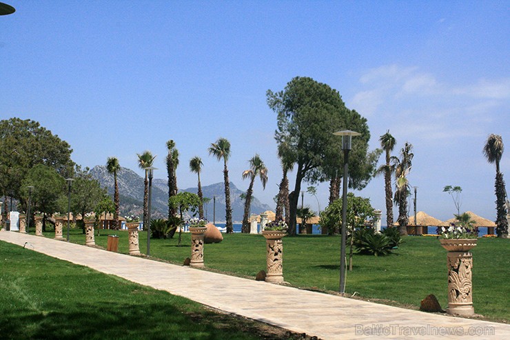 Jaunā Turcijas viesnīca NIRVANA Lagoon Villas Suites & SPA izceļas ar apjomīgu un zaļu teritoriju, plašu pludmales zonu, dažādām sporta aktivitātēm pi 121537
