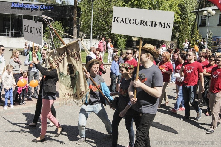 Jūrmalas vasaras kūrortsezonas atklāšanas svētku gājienā piedālās vairāk kā 100 kolektīvu 122255