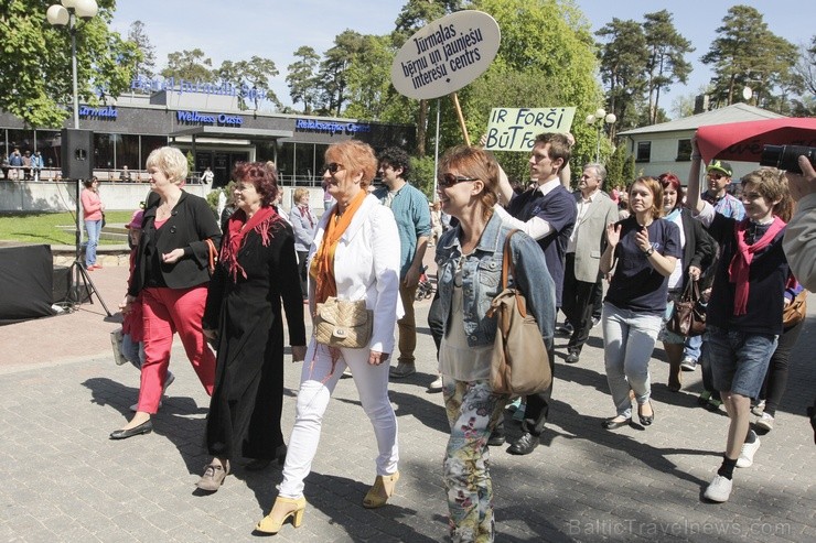 Jūrmalas vasaras kūrortsezonas atklāšanas svētku gājienā piedālās vairāk kā 100 kolektīvu 122263