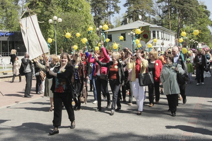 Jūrmalas vasaras kūrortsezonas atklāšanas svētku gājienā piedālās vairāk kā 100 kolektīvu 122268