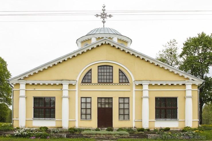 Zemgales robežstacija ir pārtapusi par Zemgales Romas katoļu baznīcu 122509