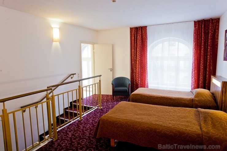 Rīgas centra viesnīca City Hotel TEATER (Bruņinieku iela 6) ir kļuvusi par sertificētu 4* viesnīcu - www.cityhotel.lv 122611