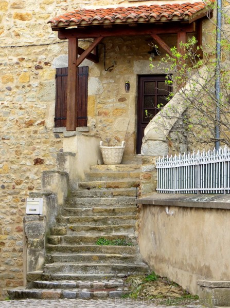 Travelnews.lv iepazīst Francijas viduslaiku ciematu Montpeyroux Overņas reģionā 122648