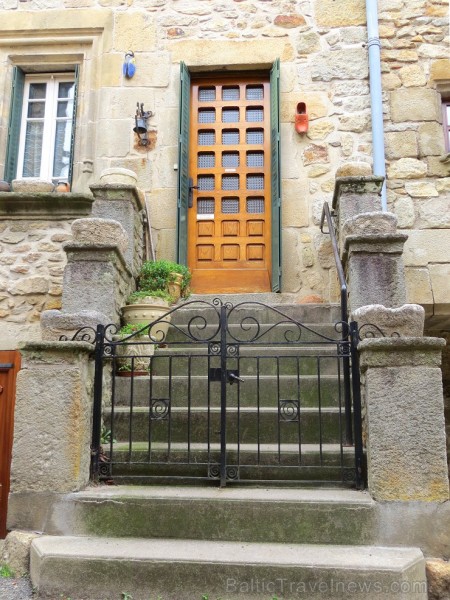 Travelnews.lv iepazīst Francijas viduslaiku ciematu Montpeyroux Overņas reģionā 122655