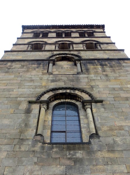 Travelnews.lv iepazīst Saint-Austremoine - vienu no Francijas skaistākajām romāņu baznīcām pilsētā Isuāra (Issoire) 122843