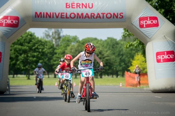 25. maijā Rīgā, Uzvaras parkā norisinājās Rīgas bērnu mini velomaratons, kurā piedalījušies teju 300 mazie riteņbraucēji vecumā no 3 līdz 11 gadiem 123012