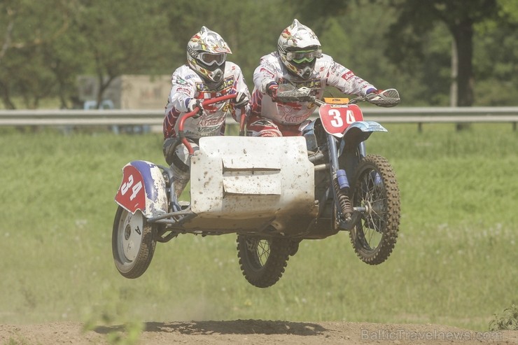 Elkšņu mototrasē sezonu sācis Retro Motokross 123180