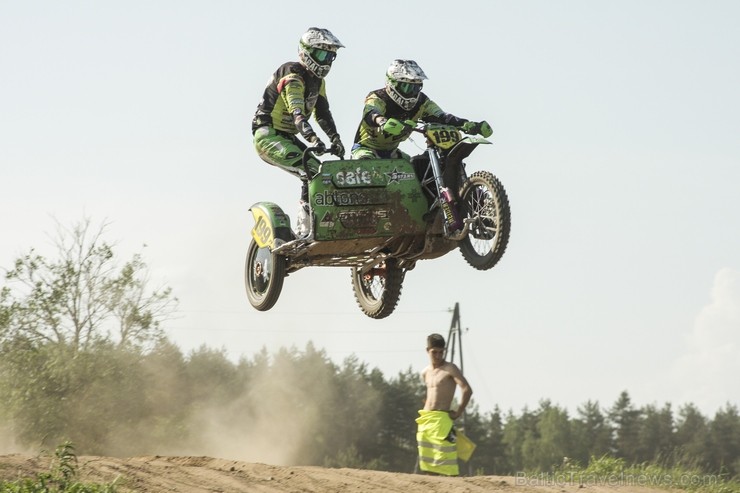 Elkšņu mototrasē sezonu sācis Retro Motokross 123197