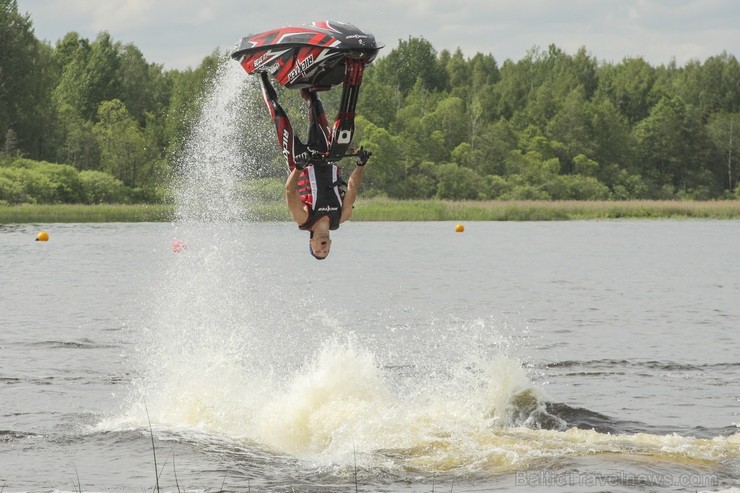 Gulbenes novada Stāmerienā startējis Latvijas čempionāts ūdensmotocikliem 124340