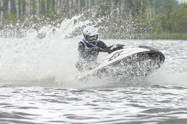 Gulbenes novada Stāmerienā startējis Latvijas čempionāts ūdensmotocikliem 124350