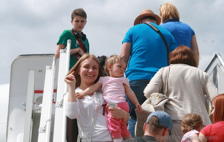 4. jūnijā grieķu tūroperators Mouzenidis Travel uzsāka lidojumus uz Korfu salu. Lidojumus nodrošina operatora personīgā aviokompānija Ellinair - www.m 124455